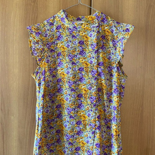 Regalinas floral shirt new, size M, multicolor