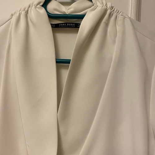 White crepe women's shirt like new, size L