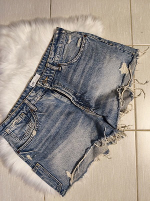 Zara women's denim shorts like new, blue, size XXL