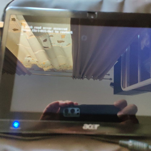 Acer ICONIA TAB W500 tablet with keyboard and carry bag