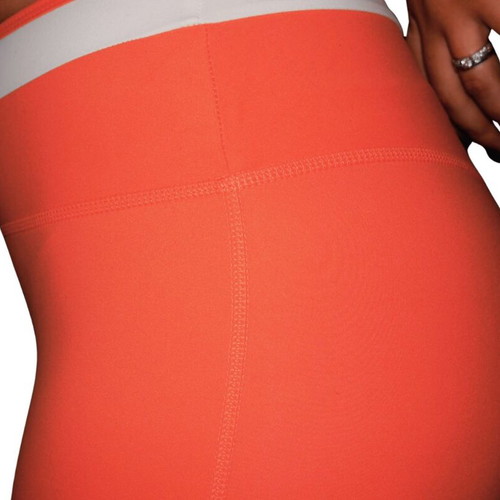 Legendary Yoga short leggings with Flexyoga technology, red
