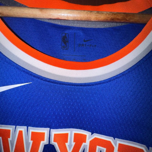 Nike New York NBA Porzingis 6 Shirt like new, size Medium