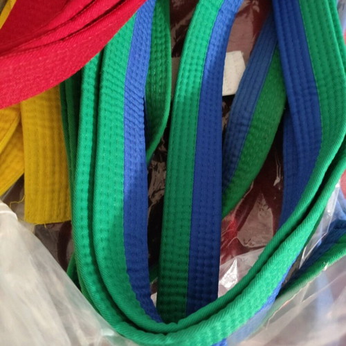 Karate, judo and taekwondo belts like new, set of 6