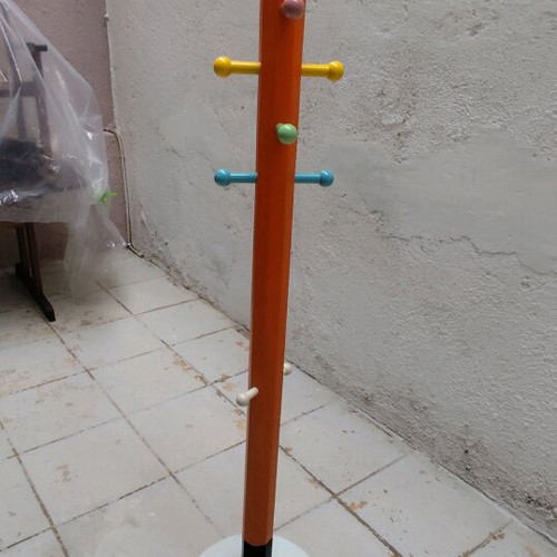 Coat Rack Pencil Design for Children's Room like new, 1.80m height
