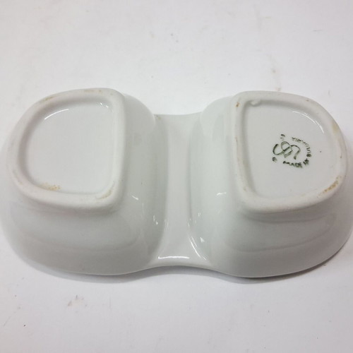 Vintage double porcelain salt and pepper shaker like new