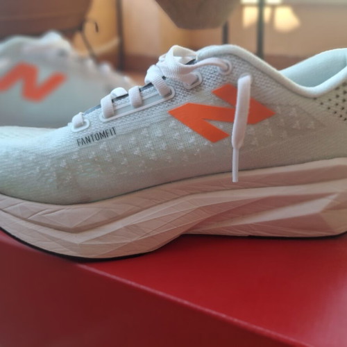 New Balance Fuelcell SuperComp Trainer v3 running shoes, size 44