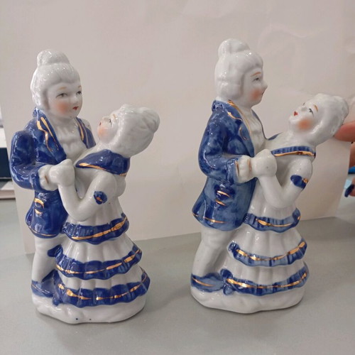 Porcelain decorative figurines used, set of 2