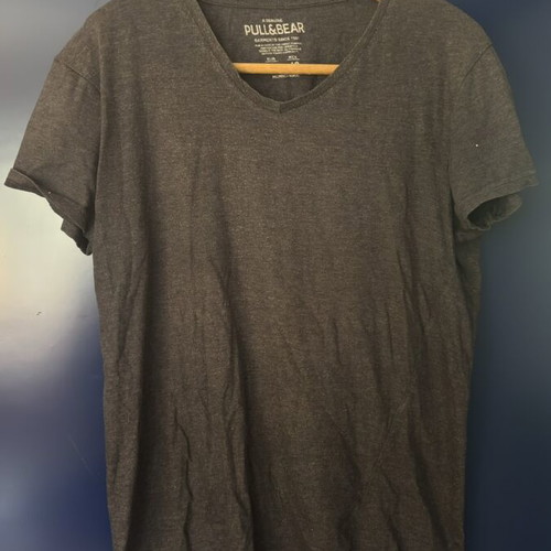 T-shirt Pull & Bear gray size L like new