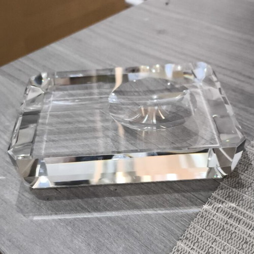 Crystal ashtray new, suitable for office
