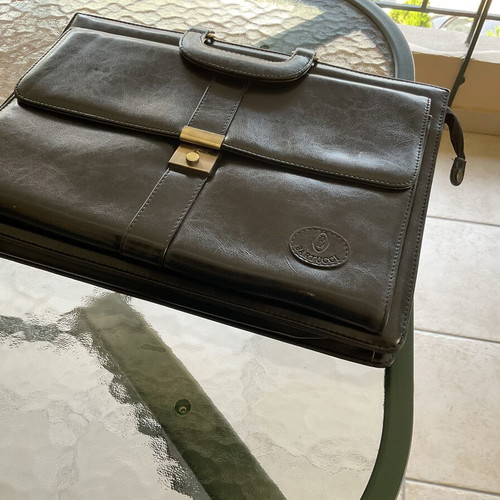 Bartuggi leather men's bag like new, 30x40 cm, black