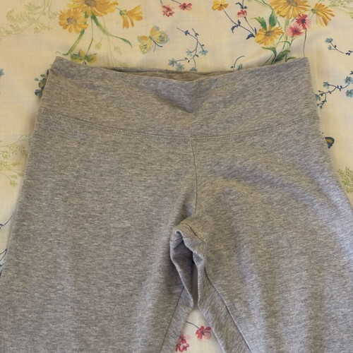 Adidas gray leggings like new with white logo print, size S
