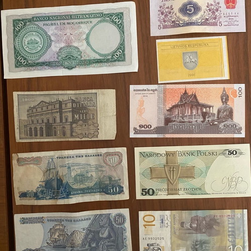 Used banknotes lot of 9 from various countries