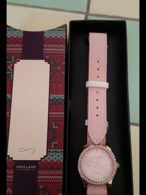 Oriflame watch new, women's with large pink strap