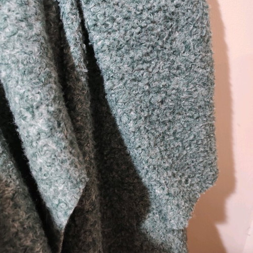 Bouclé coat used turquoise XXL