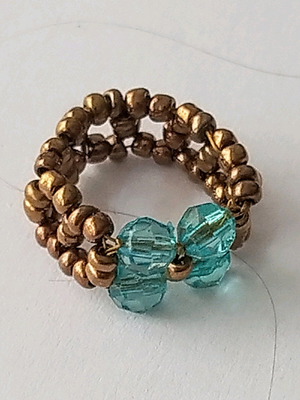 Beaded ring new, size 16-16.5, multicolored