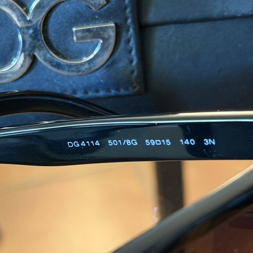 Dolce & Gabbana DG4114 501/8G sunglasses like new, black