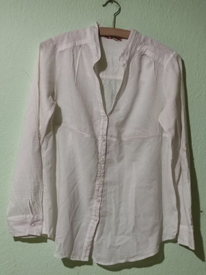 Women's blouse white like new, sizes S and M