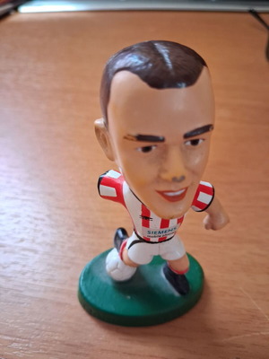 Giannakopoulos Olympiacos collectible figure used, broken arm