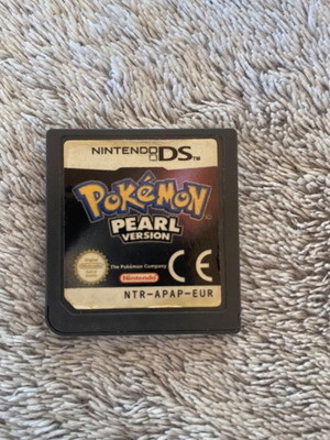 Pokemon Pearl Nintendo DS game like new, collectible