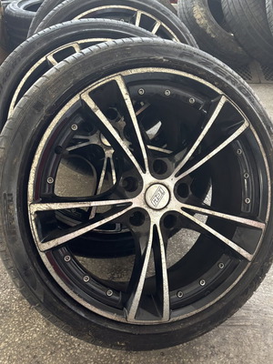BMW 18 Inch Rims with Pirelli Tires 225/40/18 Used for 1 and 3 Series