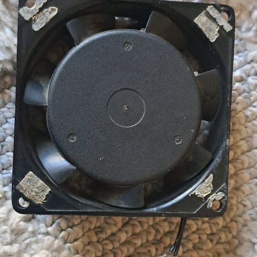 Sunon fan used in good condition
