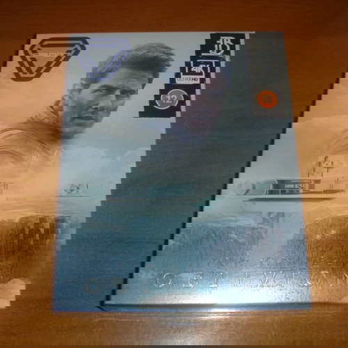 TOM CRUISE / OBLIVION / EVERYTHING BLU 4K!!!!