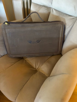 Facom collectible leather tool bag new edition 100 ans