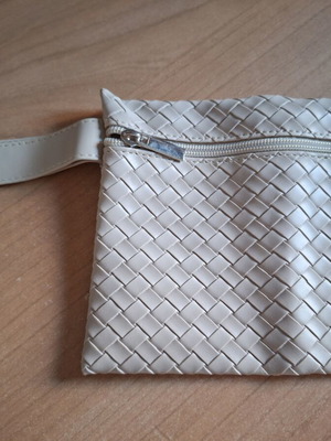 Toiletry bag unused, beige