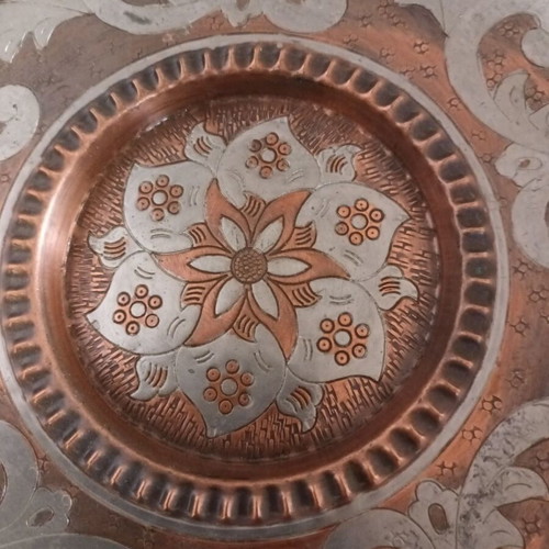 Decorative copper wall plate like new, 25 cm, G. Papaioannou