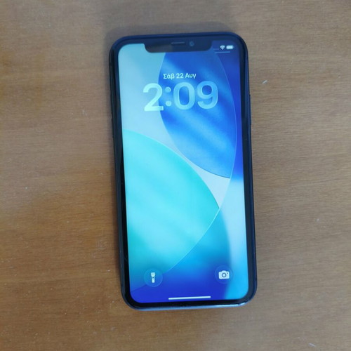 Apple iPhone 11 64GB smartphone, battery health 100%