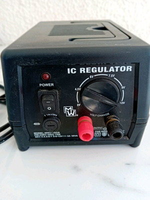 Transformer IC Regulator adjustable like new 3v-12v
