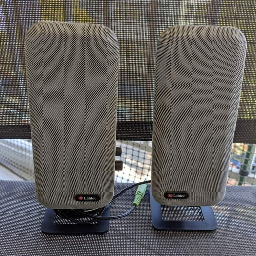 Labtec Spin-85 speakers new with accessories without box