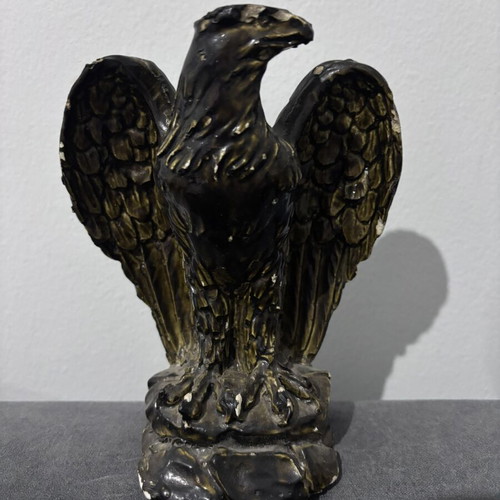 Decorative eagle statue used