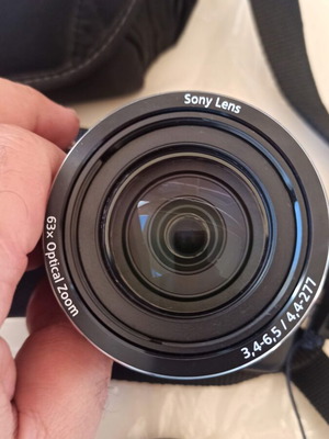 Sony DSC-H400 digital camera used, 63x optical zoom