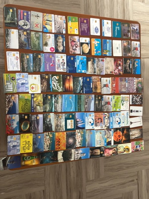 Collectible phone cards used, pack of 100