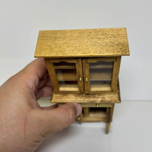 Wooden miniature furniture for dollhouse or decoration