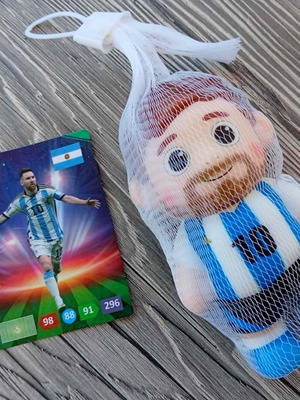 Lionel Messi figure stretch and card new official replica