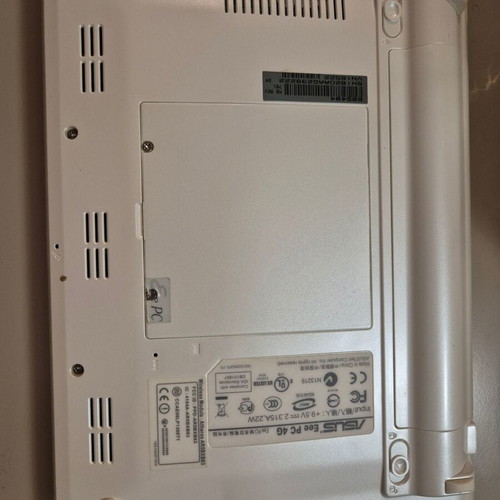Asus eee PC 4G 1Gb with 16GB SD card Android OS used