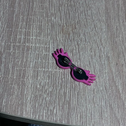 Glasses pin like new, pink