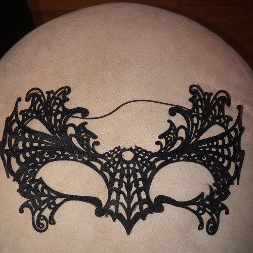 Venetian carnival mask black like new