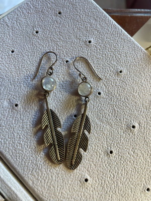 Handmade silver earrings with moonstone like new