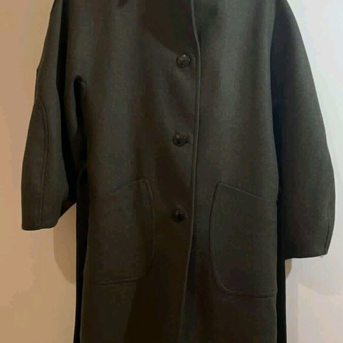 Zara wool coat with leather collar like new, size XS