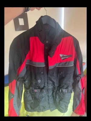LookWell motorcycle jacket like new, size small, with protections