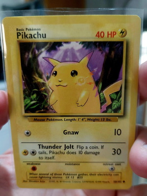 Pikachu Base Set #58/102 card new condition