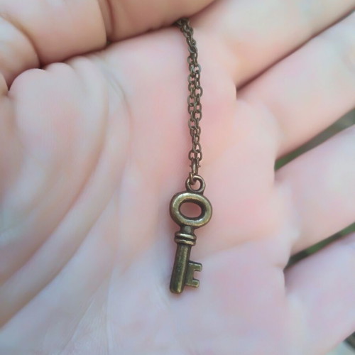 Bronze key necklace, handmade vintage style