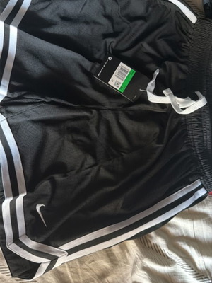Nike shorts new, black, XL