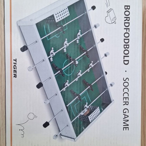 Mini soccer game Tiger like new with box