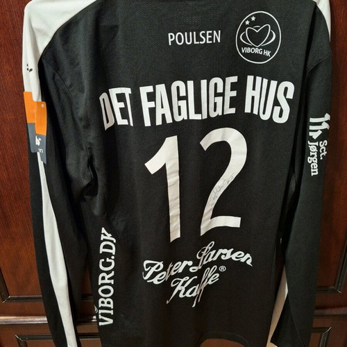 Viborg HK goalkeeper jersey used with autograph of Rikke Poulsen size L