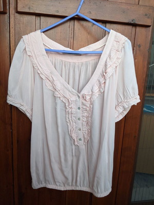 Zara Basic μπλούζα ν.Μ κρεμ απαλό προς baby pink σε άριστη κατάσταση