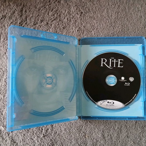 Blu-Ray movies used, 2 pieces with Greek subtitles